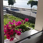La Casucha Junto Al Mar * فيلاغارثيا دي أروزا